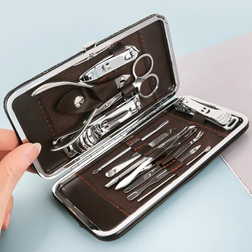 Kit Manicure e Pedicure Profissional em Aço Inox (Estojo de Couro)